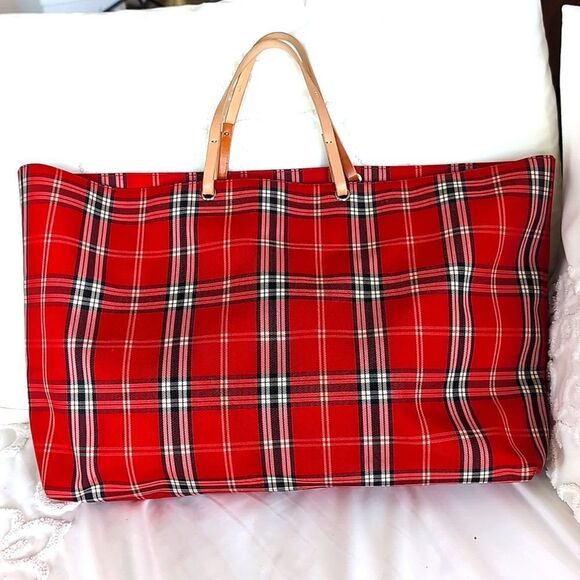 Red Canvas Inspired Plaid Tote  by  Lord and Taylor🎀 - Picture 9 of 16